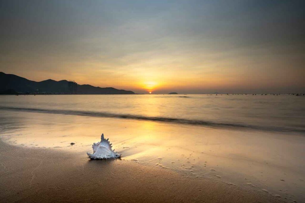 glass beach california pictures